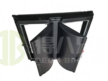 Spiral type ceiling ventilating window for animal husbandry