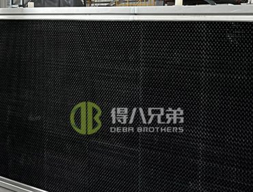 HIGH-INTENSITY PLASTIC WET CURTAIN