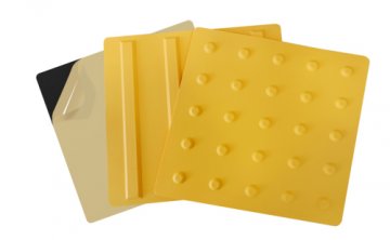 点字パネル 裏面全面粘着テープ付