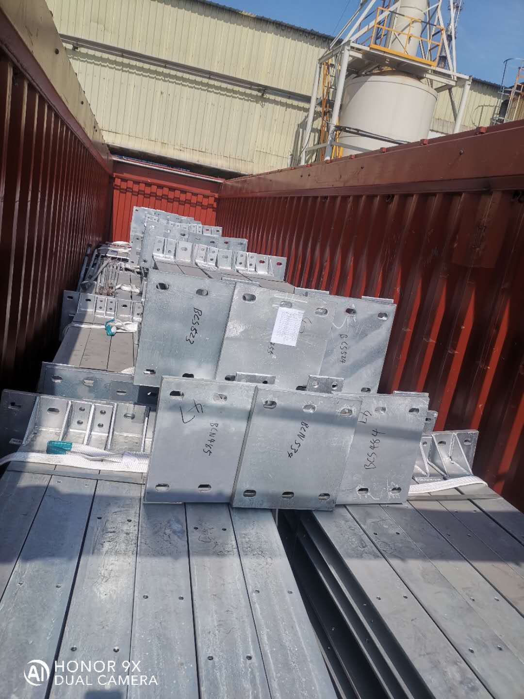 89e85f8f1bf08582aa76111811ba419