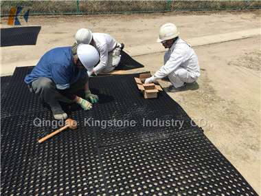 RUBBER MAT (3)