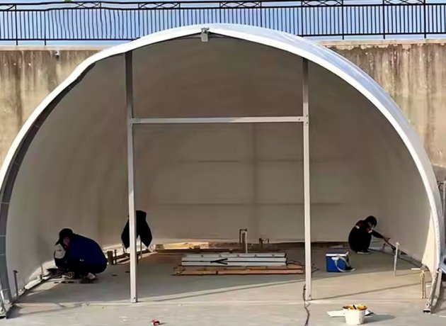 貝殻形テント