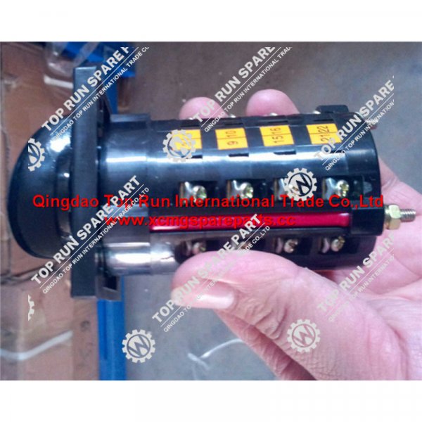 Universal-changing-switch-LW6-4BB7