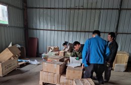 Shantui loader parts send to Cuba