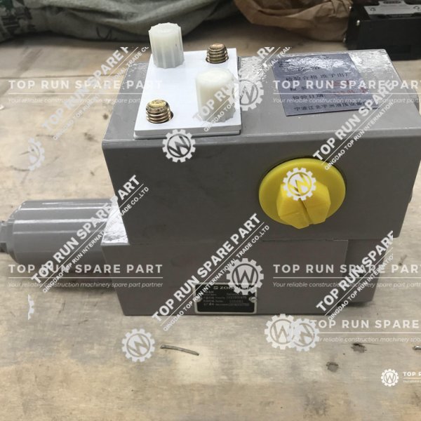 BALANCING VALVE, WINCH (GCBH3-320-D-A) 1010300475