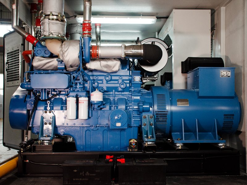 Yuchai 250kW LPG generator with compact skid-mounted design