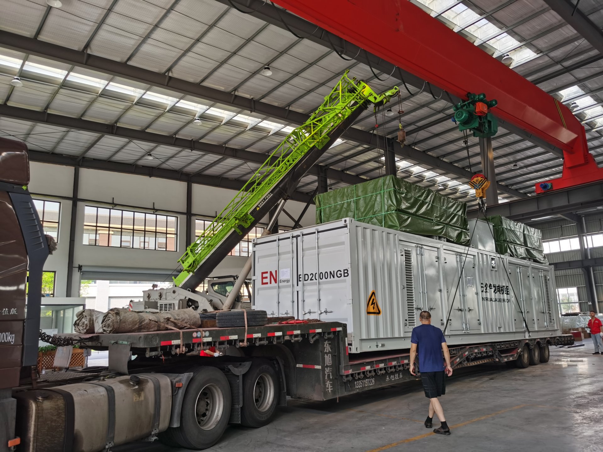 2MW Deutz gas Gensets assembly vehicle