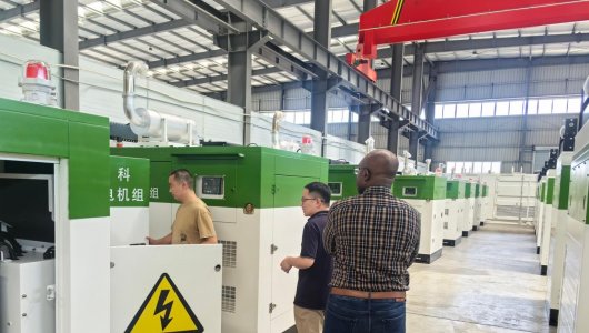 Nigerian Client Visits Factory to Inspect 200-500kW Deutz Natural Gas Generator Sets