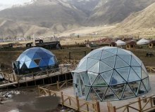 Glass dome tent