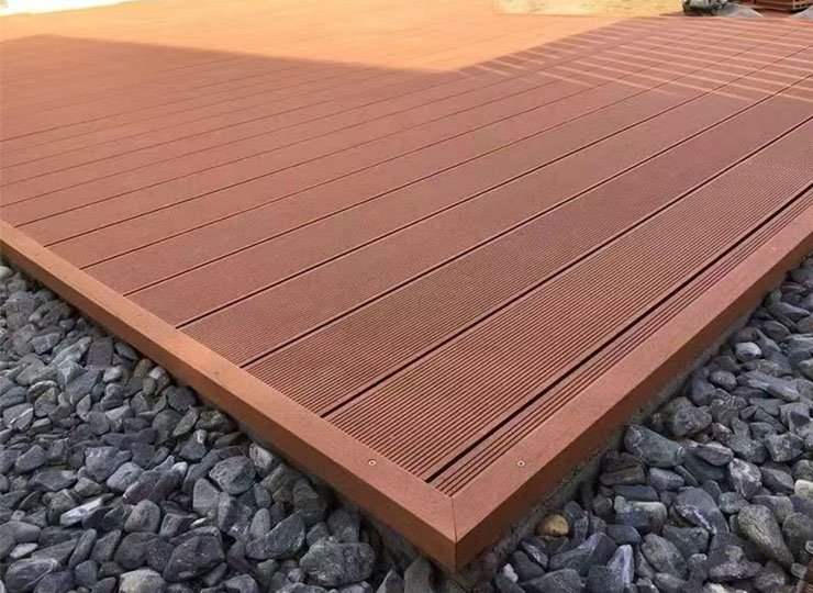 Floor for foundation