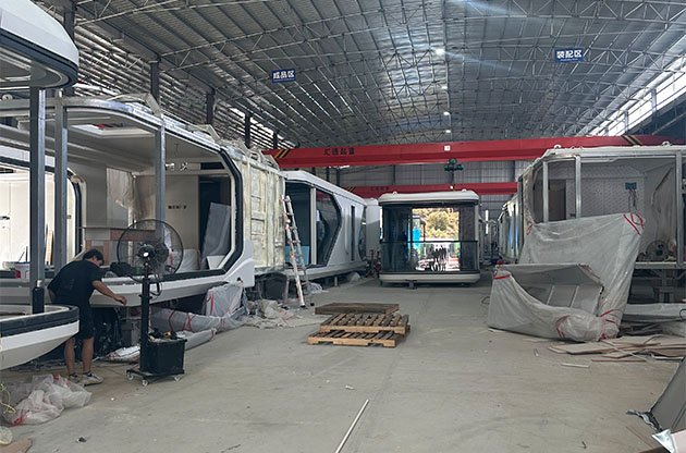 Spacecraft construction case