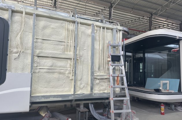Qingdao Kaizi International Trade Co., Ltd. exhibited the latest sauna house and food truck