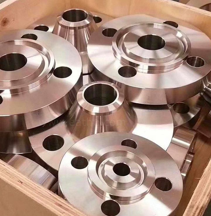 Production process of flat flanges