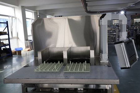 _0008_蛋盘清洗机细节1