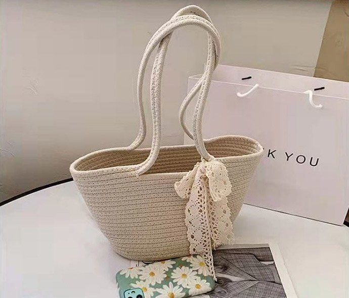 LW23HS036 Straw woven cotton yarn simple leisure handbag