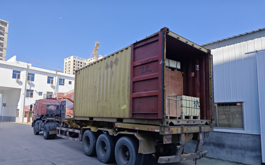 QINGDAO TOP RUN Ships Third 20FT Container of XCMG and Weichai Parts to African Customer Expanding Three Retail Stores