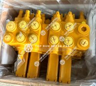 Multi channel valve 803000422 for XCMG crane spare parts (1)
