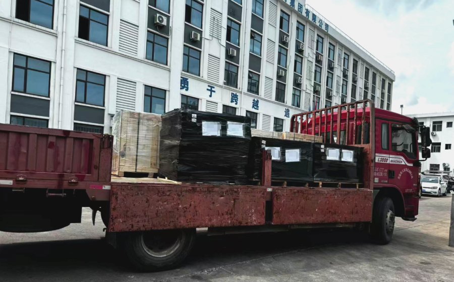 Shipment of Machinery & Crane Spare Parts