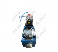 1.Solenoid valve 4WE6JA61BCG24N9Z5L for XCMG Crane