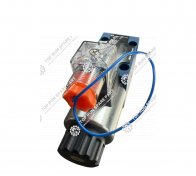 4.Solenoid valve 4WE6JA61BCG24N9Z5L for XCMG Crane