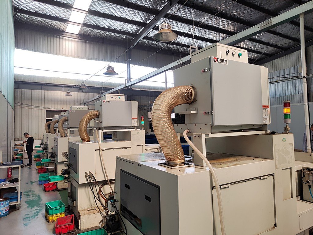 coolant mist collector