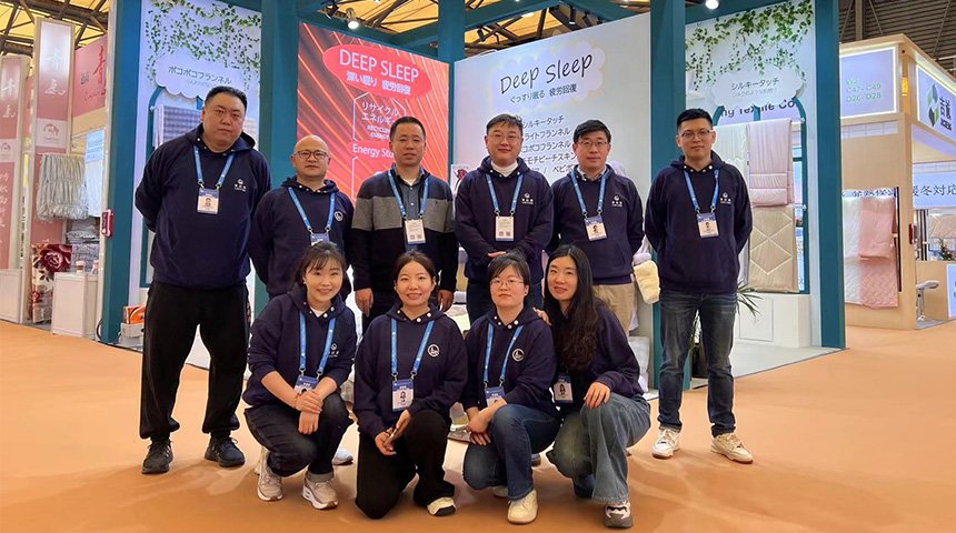 Photo Collection of The 33st East China Import and Export Commodity Fair_Qingdao Associated Textiles Group Lmport&Export Co.,Ltd. 