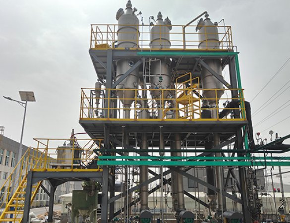 2t/h Sodium chloride Forced circulation triple-effect evaporator