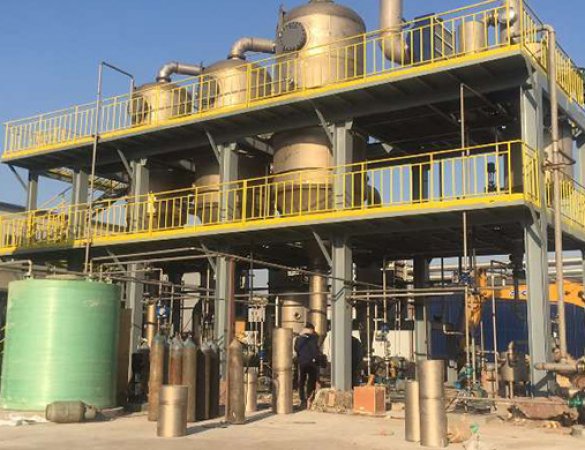 12t/h Sodium chloride triple-effect evaporation salt separation system