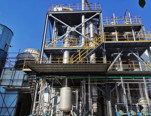 Quadruple-effect evaporation and concentration equipment