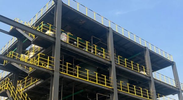 Falling Film Multiple-Effect Evaporator