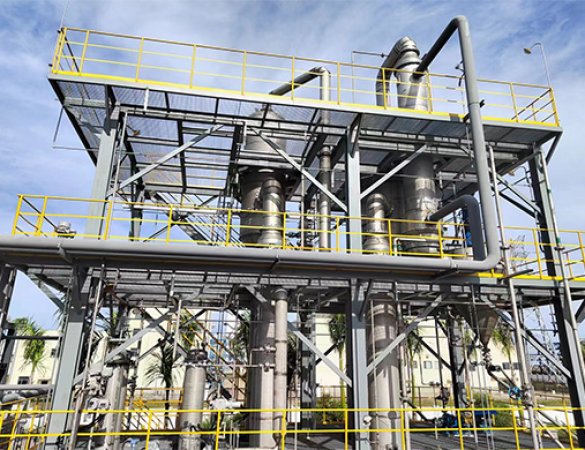 Dual-effect MVR vacuum evaporator