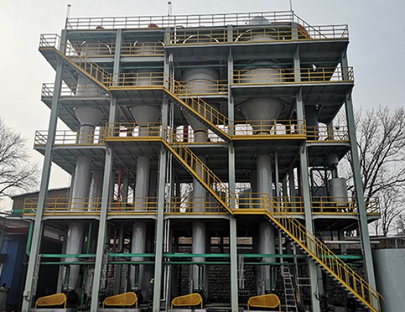 Quad-effect tubular evaporator