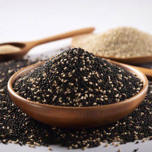 Raw black sesame seeds