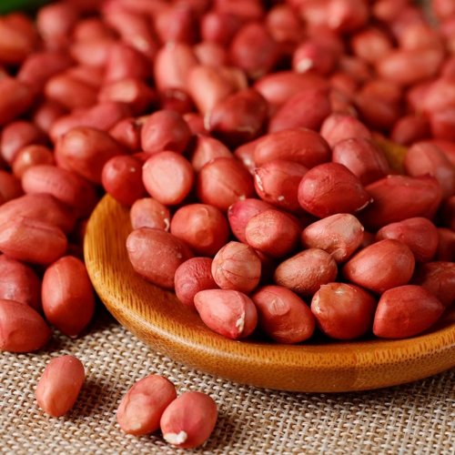 Red-Skin Peanuts