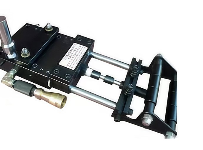 automatic pneumatic feeder