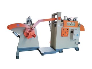 precision coil straightener