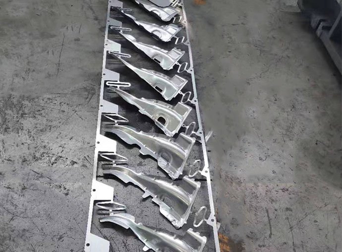 Thick Plate Stamping Die