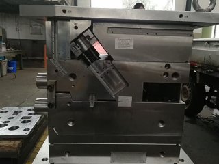 Heavy Duty Stamping Die