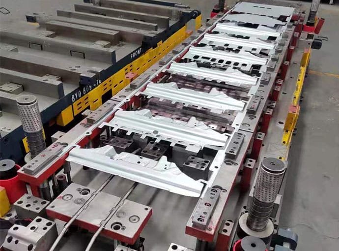 Progressive Stamping Die