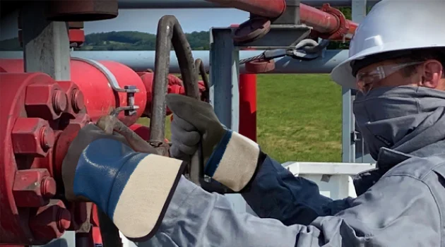 Oil Warrior Gloves: Qingdao Meiji's Nitrile Oil-Resistant Grip Gloves for Slippery Challenges