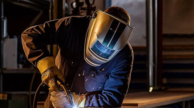 Welding Safety Protection: The Ultimate Cowhide Welding Gloves