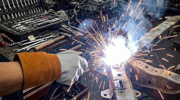 Industrial Injury Prevention Guide | How to Choose Protective Gloves? Different Jobs Require Different Materials!