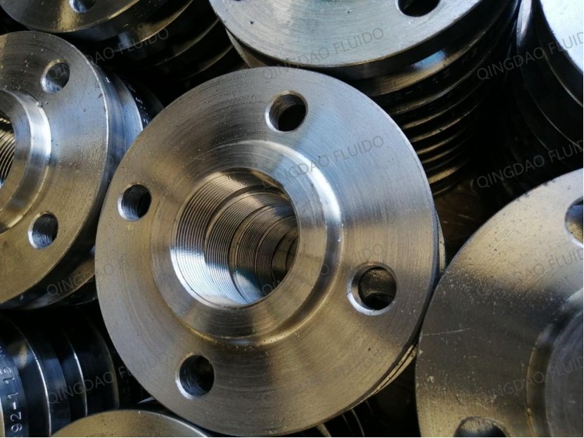 1 Flange Bolts 1 Flange Bolts