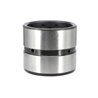 Powder metallurgy bushing with uniform hardness and compact grain