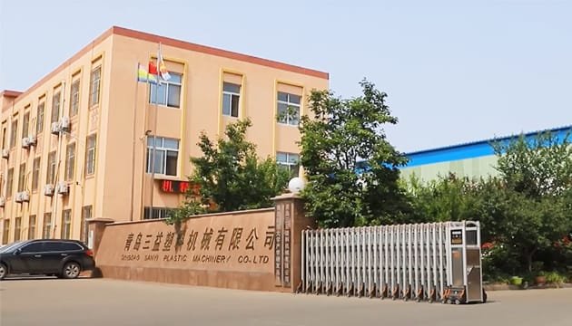 Qingdao Sanyi Plastic Machinery