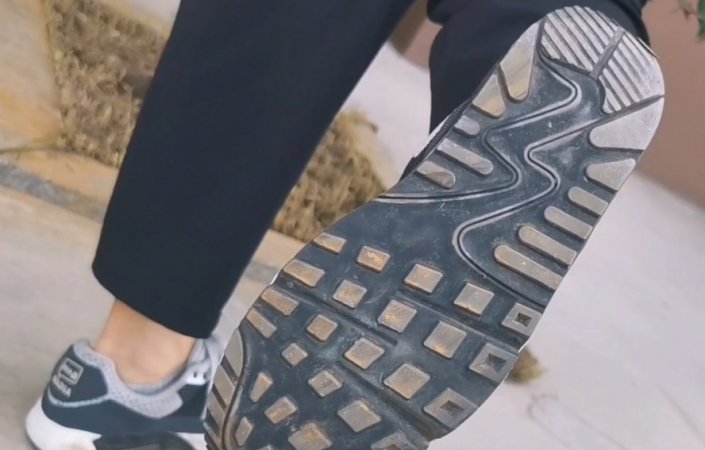 门垫是如何防尘的？
